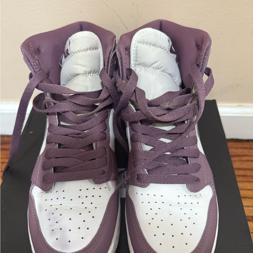 Jordan Women's Sneakers in Purple and White